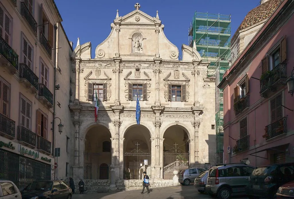 L'Arco Cagliari Italy